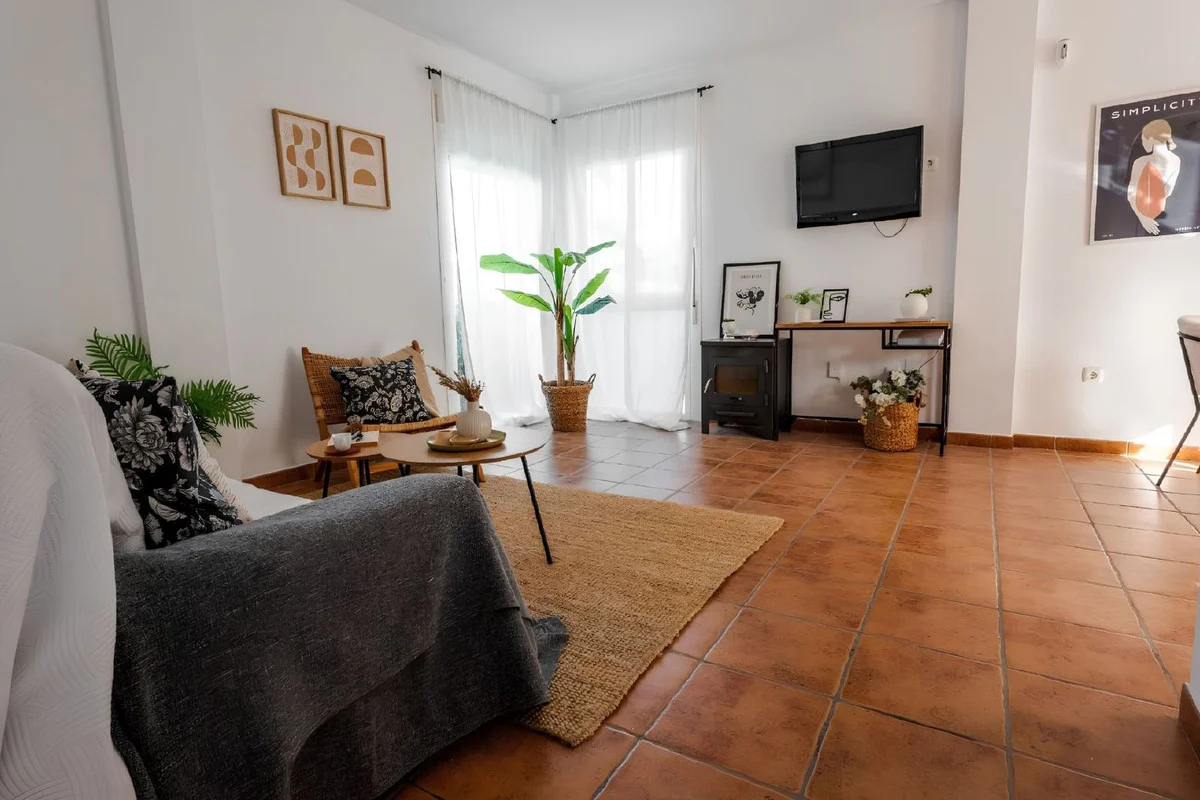 House - Detached Villa med 5 soverom