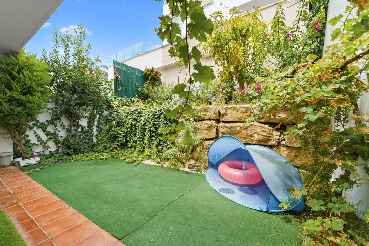 House - Townhouse, 4 makuuhuonetta