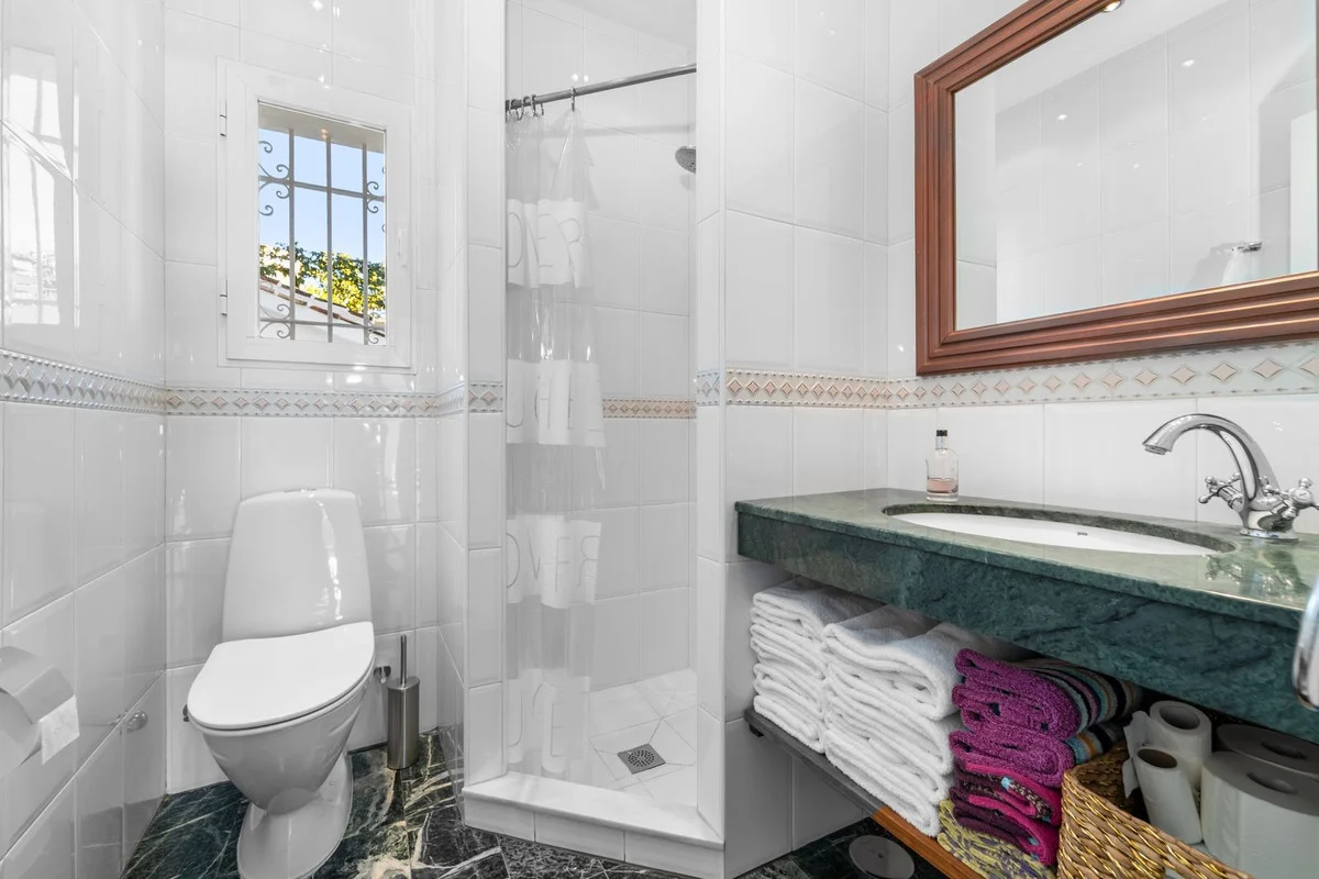 House - Detached Villa med 4 sovrum