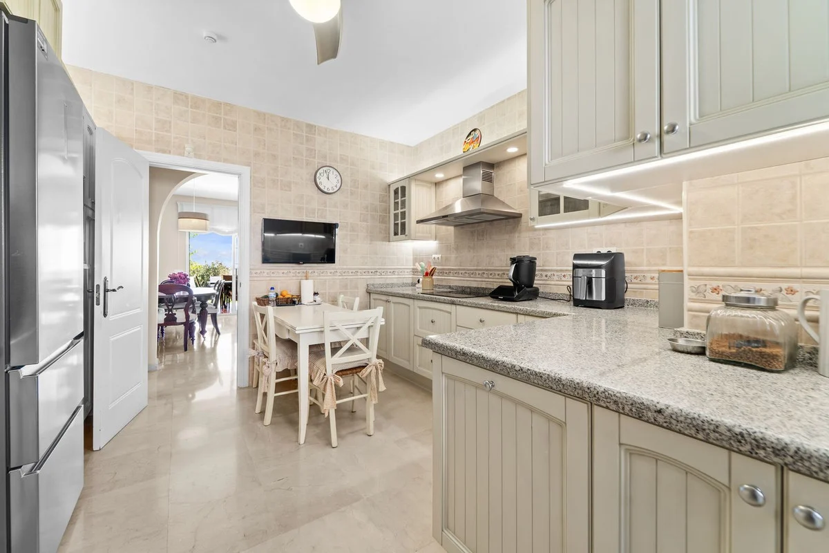 House - Detached Villa with 4 bedrooms