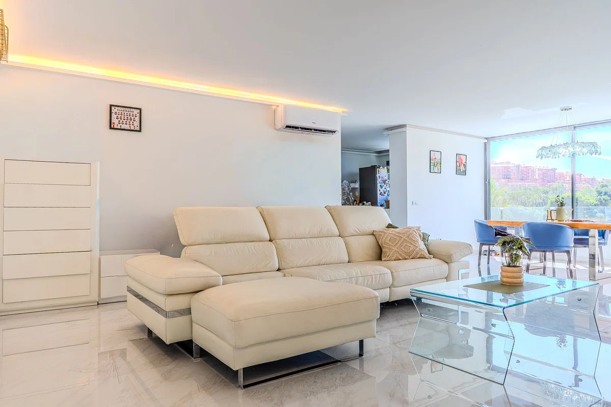 House - Detached Villa with 7 bedrooms