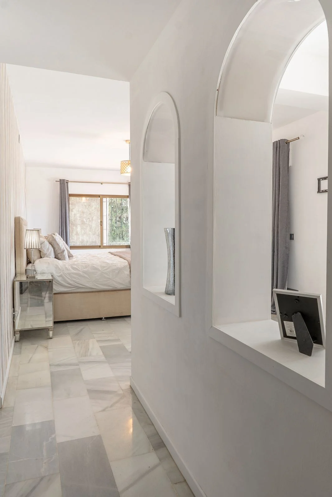 House - Detached Villa, 6 makuuhuonetta