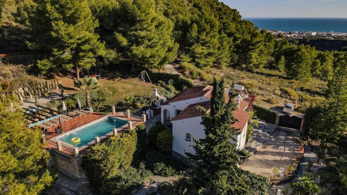 House - Detached Villa med 5 soveværelser