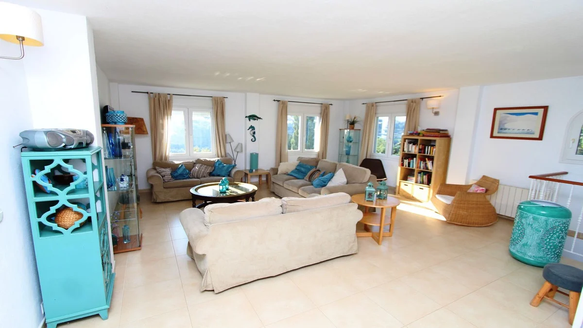 House - Detached Villa med 5 soveværelser