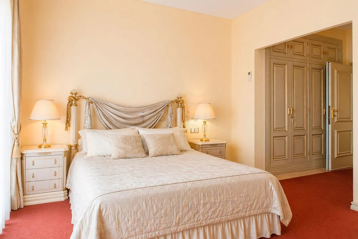 House - Detached Villa med 6 soverom