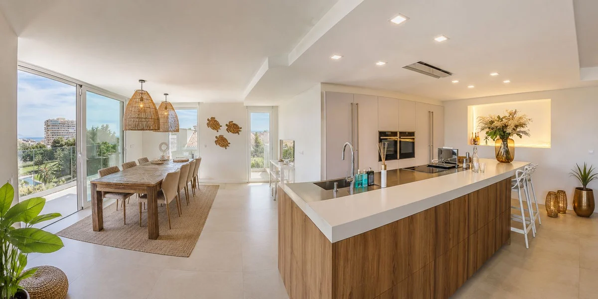 House - Detached Villa, 5 makuuhuonetta