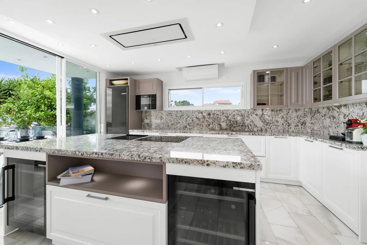 House - Detached Villa med 5 sovrum