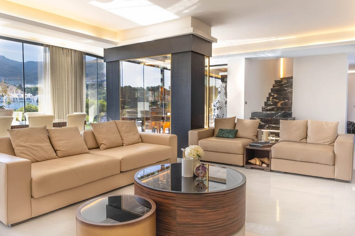 House - Detached Villa with 7 bedrooms