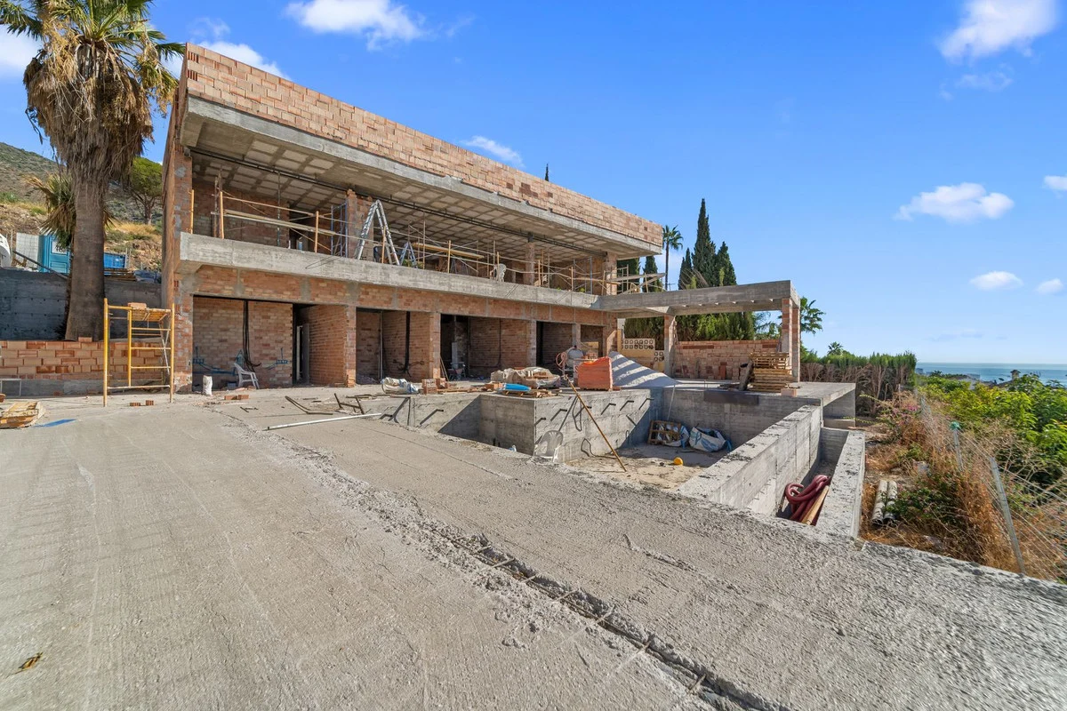 House - Detached Villa med 5 sovrum