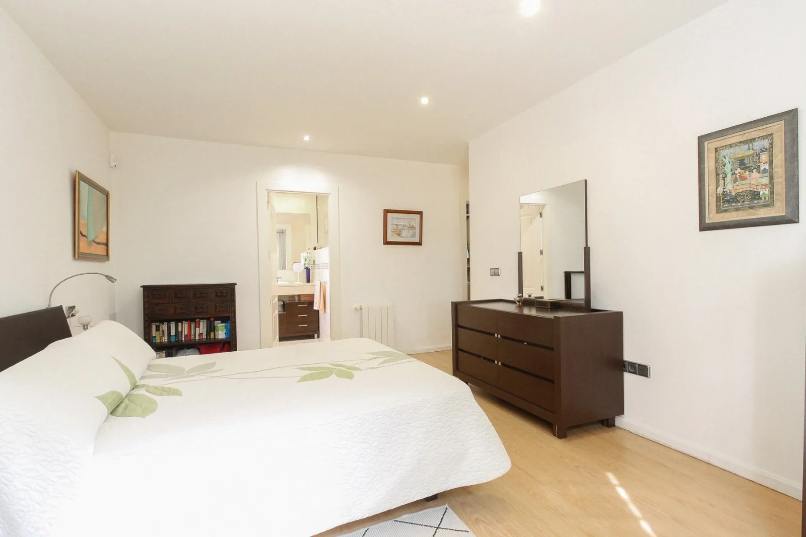 Villa with 6 bedrooms